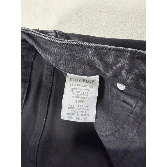 Judy Blue Womens 16W Black High Rise Skinny Jeans Raw Step Hem JB88551  32X26 - Picture 8 of 10